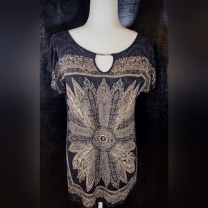 Y2K Vanilla Sugar Black And Beige Cap-Sleeved Tunic Scoop-Neck With An Abstract